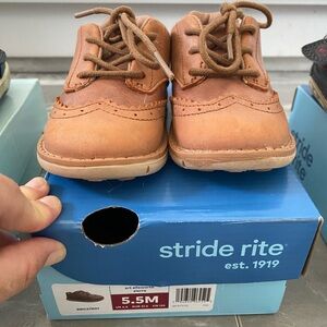 Stride Rite Ellsworth Sierra Dress Shoe- Size 5.5 Toddler